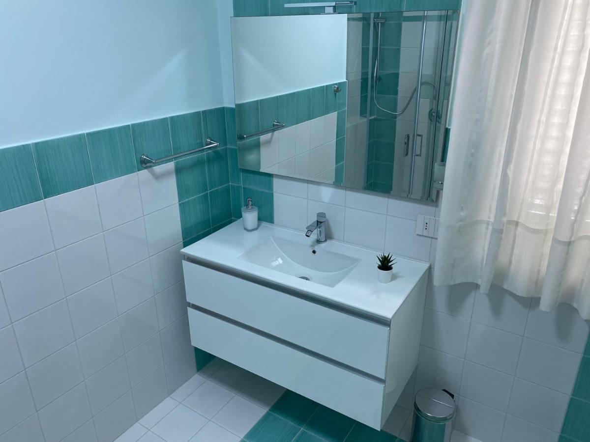 B&B Domus D'Italia Mirabella Eclano Bagian luar foto