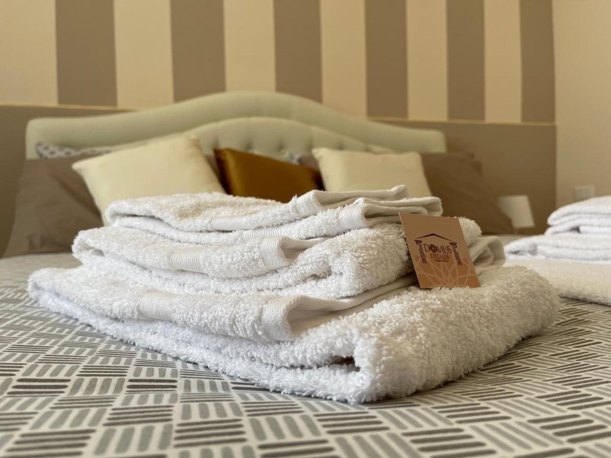 B&B Domus D'Italia Mirabella Eclano Bagian luar foto