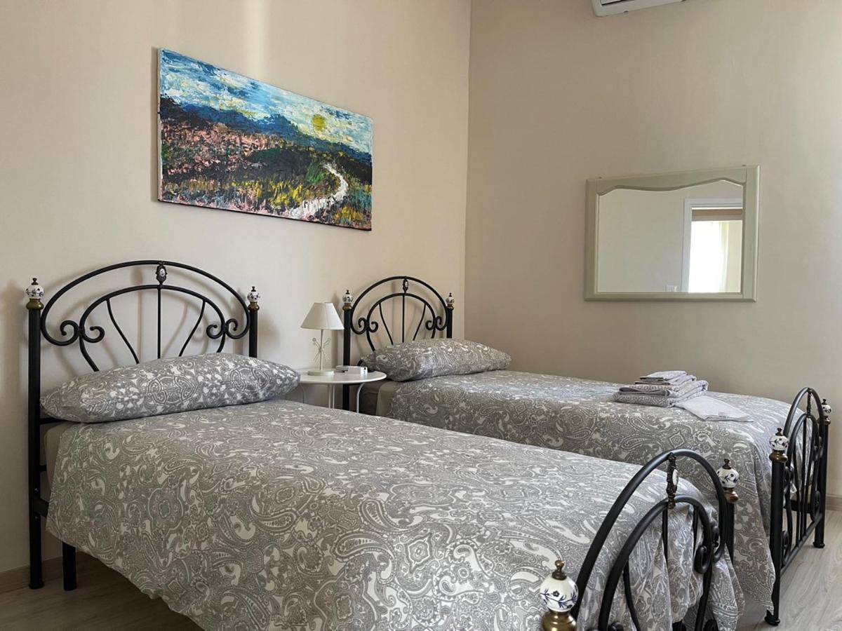 B&B Domus D'Italia Mirabella Eclano Bagian luar foto