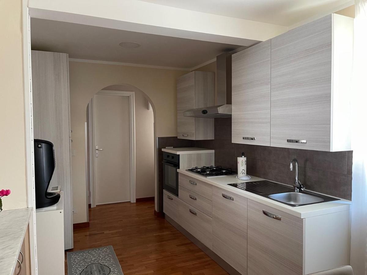 B&B Domus D'Italia Mirabella Eclano Bagian luar foto